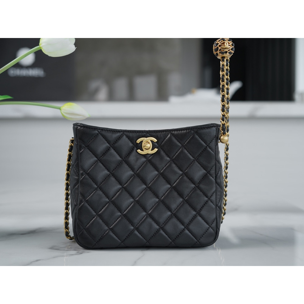 CHANEL PEARL CRUSH HOBO BAG