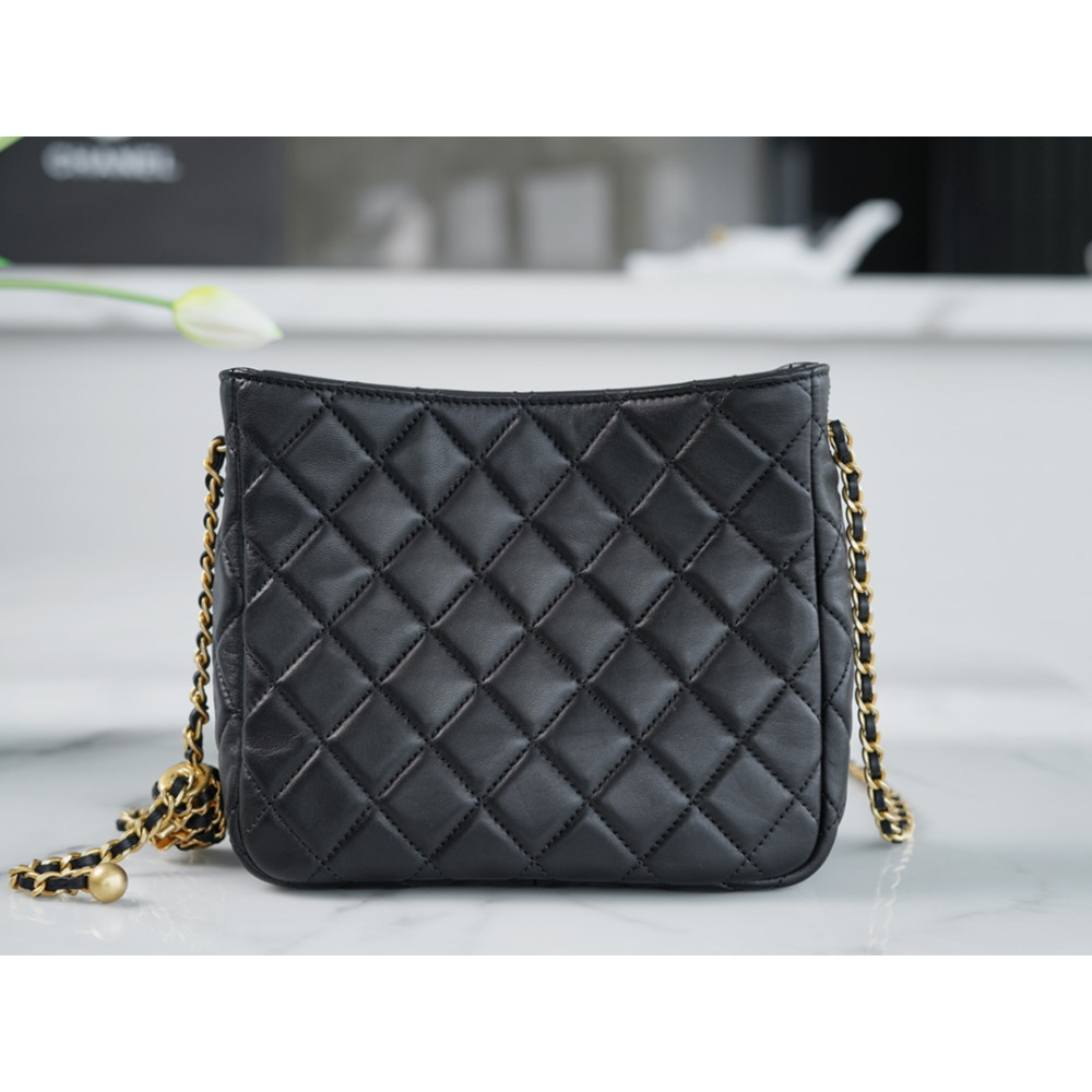 CHANEL PEARL CRUSH HOBO BAG