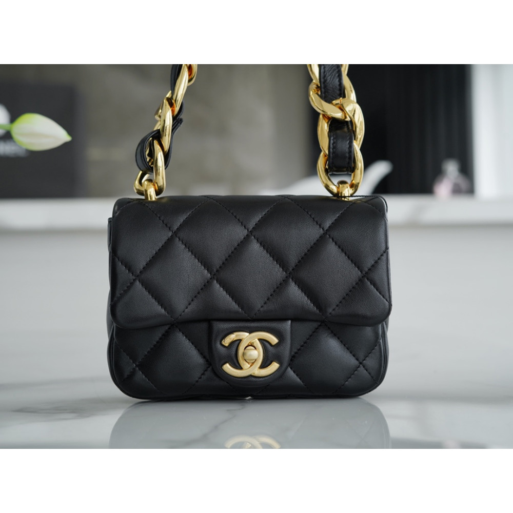CHANEL MINI FUNKY TOWN FLAP BAG CHANEL MINI FUNKY TOWN FLAP BAG