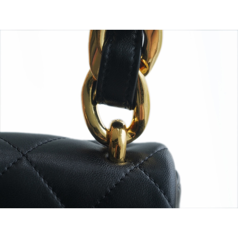 CHANEL MINI FUNKY TOWN FLAP BAG CHANEL MINI FUNKY TOWN FLAP BAG
