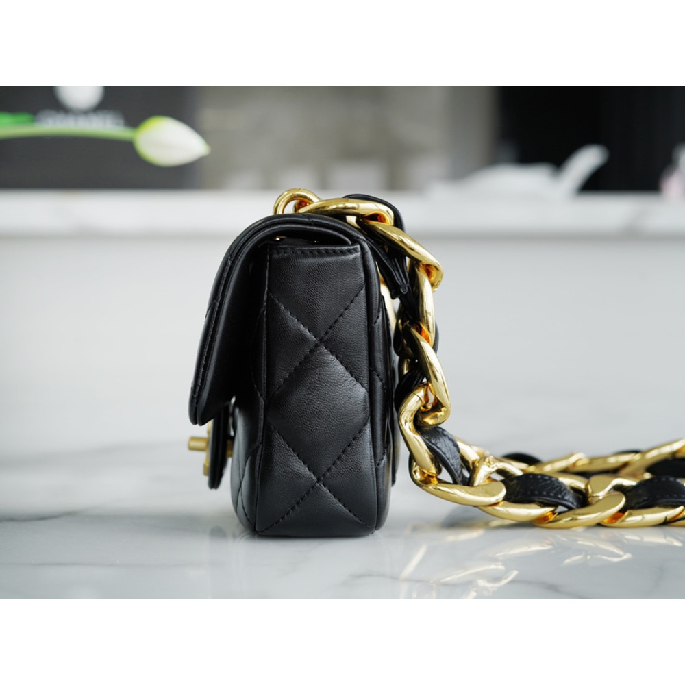 CHANEL MINI FUNKY TOWN FLAP BAG CHANEL MINI FUNKY TOWN FLAP BAG