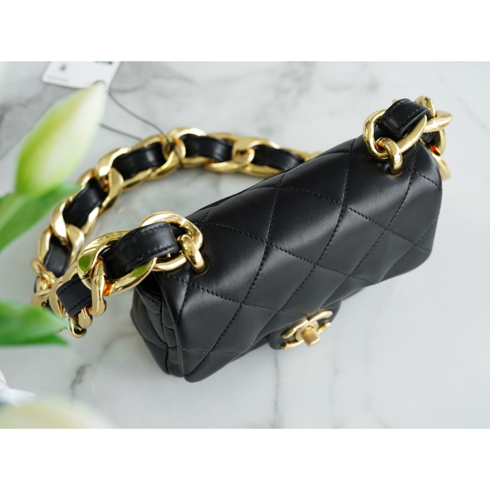 CHANEL MINI FUNKY TOWN FLAP BAG CHANEL MINI FUNKY TOWN FLAP BAG