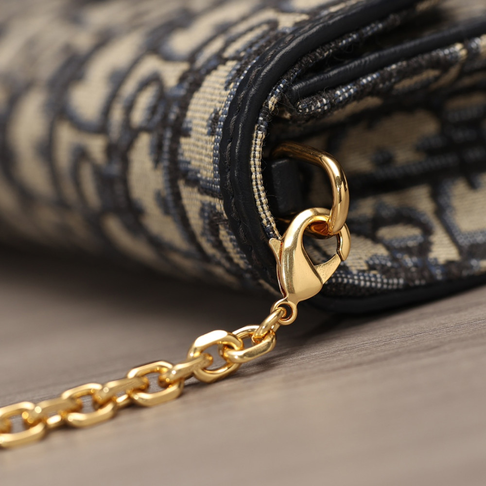 DIOR BOBBY EAST-WEST POUCH WITH CHAIN DIOR BOBBY EAST-WEST POUCH WITH CHAIN