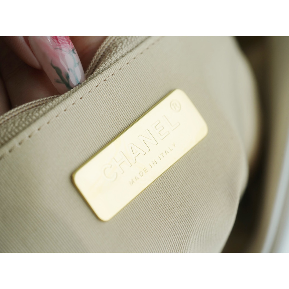 CHANEL SMALL 19 FLAP BAG CHANEL SMALL 19 FLAP BAG