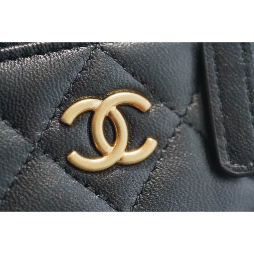 CHANEL MINI PERFECT FIT VANITY CASE