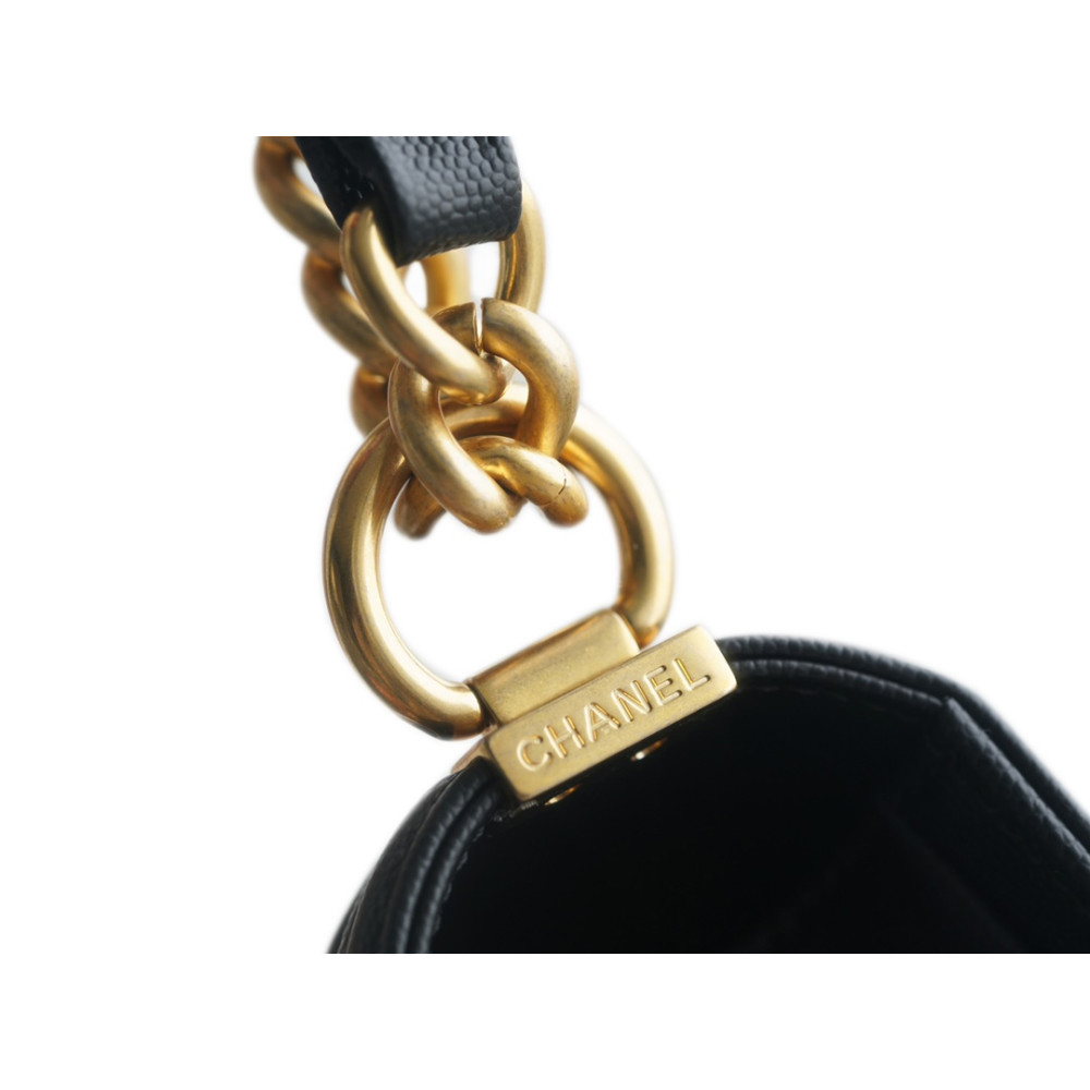 CHANEL MEDIUM BOY FLAP BAG