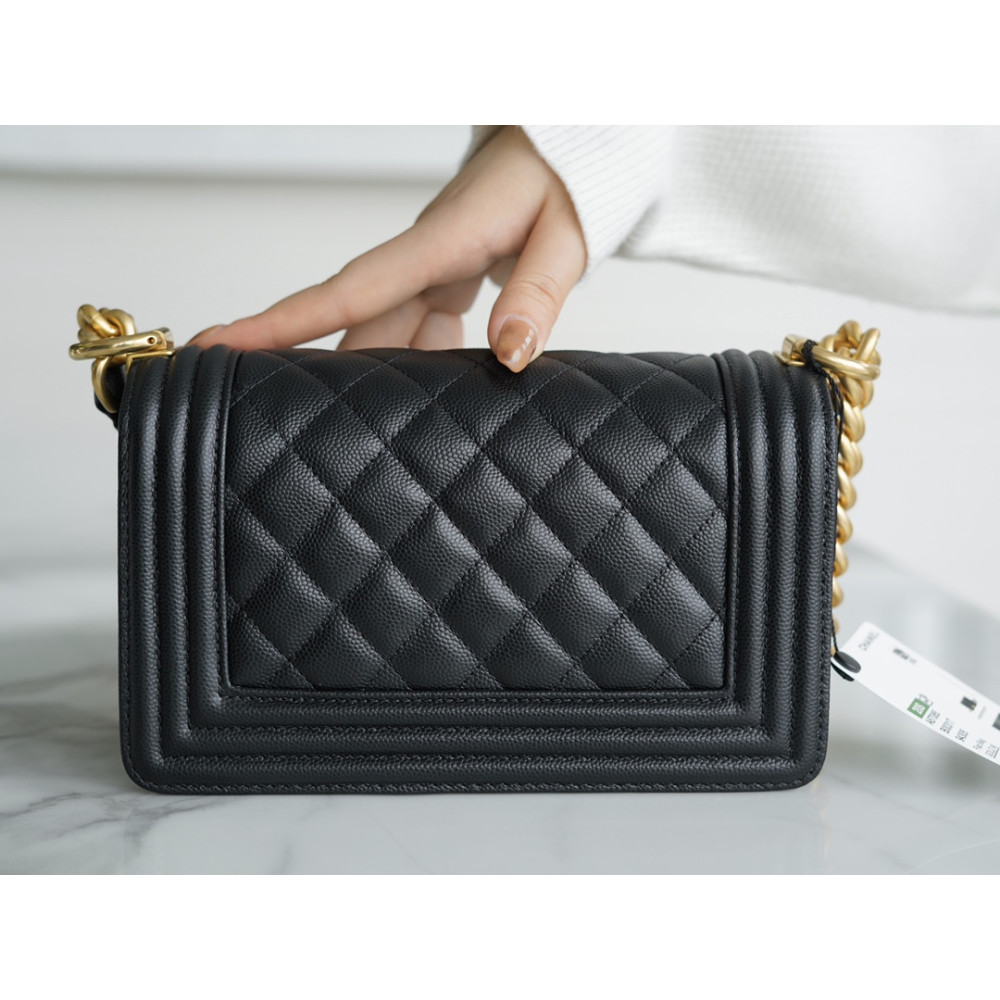 CHANEL MEDIUM BOY FLAP BAG