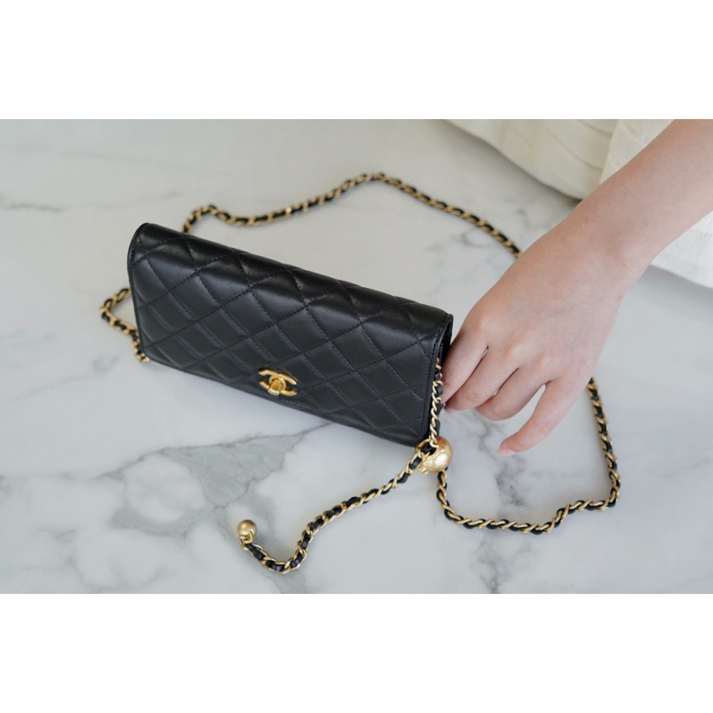CHANEL PEARL CRUSH WALLET ON CHAIN