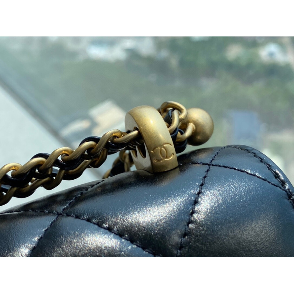 CHANEL MINI PERFECT FIT FLAP BAG CHANEL MINI PERFECT FIT FLAP BAG