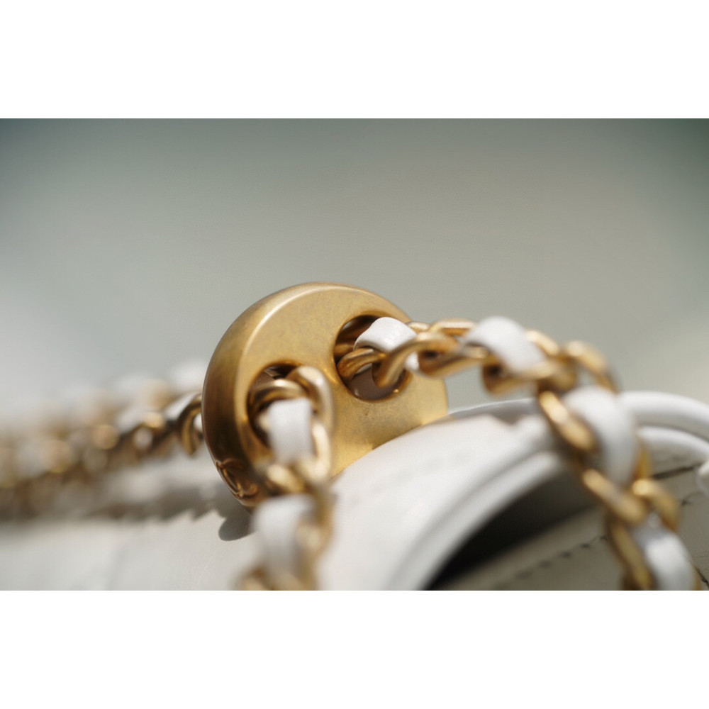 CHANEL MINI PERFECT FIT FLAP BAG CHANEL MINI PERFECT FIT FLAP BAG