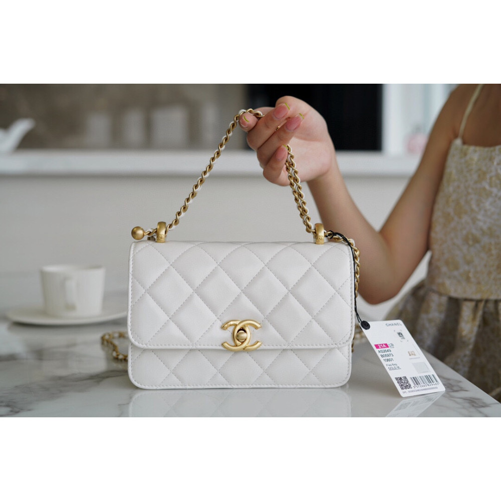 CHANEL MINI PERFECT FIT FLAP BAG CHANEL MINI PERFECT FIT FLAP BAG