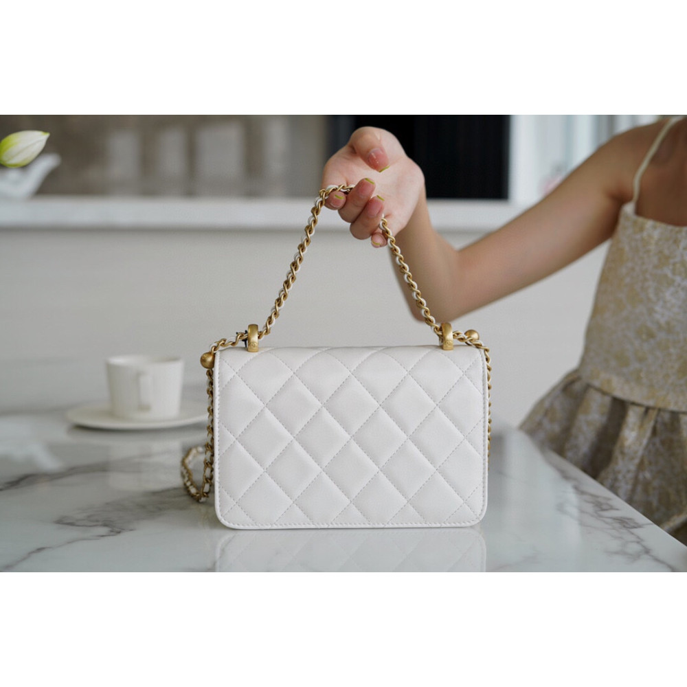 CHANEL MINI PERFECT FIT FLAP BAG CHANEL MINI PERFECT FIT FLAP BAG