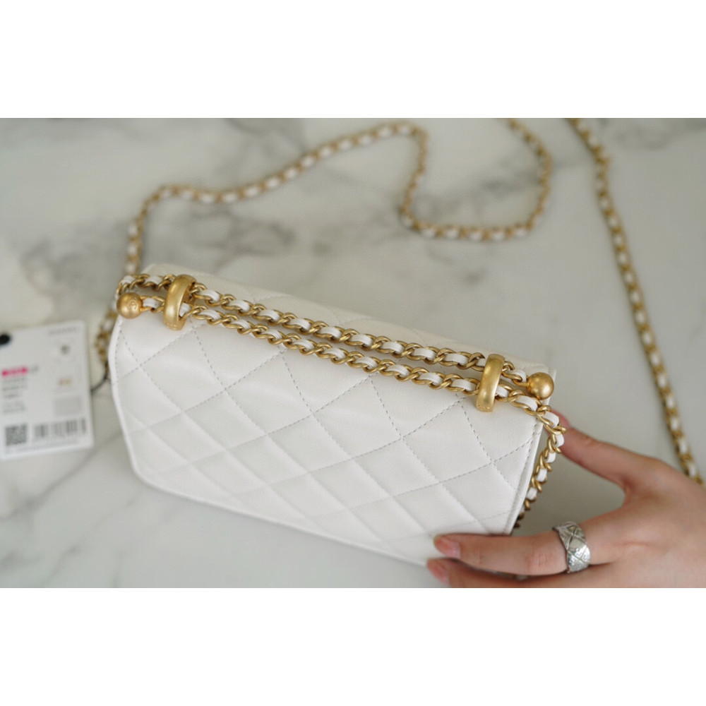 CHANEL MINI PERFECT FIT FLAP BAG CHANEL MINI PERFECT FIT FLAP BAG