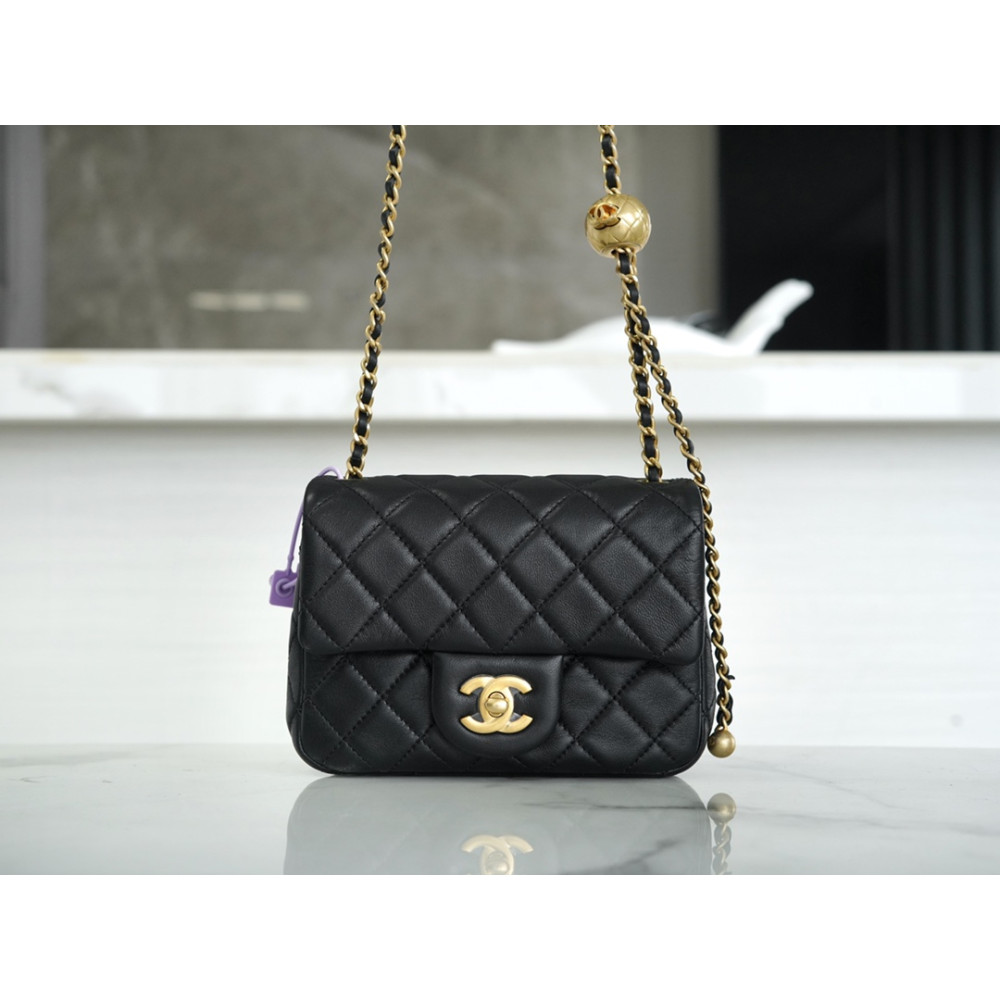 CHANEL PEARL CRUSH MINI FLAP BAG CHANEL PEARL CRUSH MINI FLAP BAG