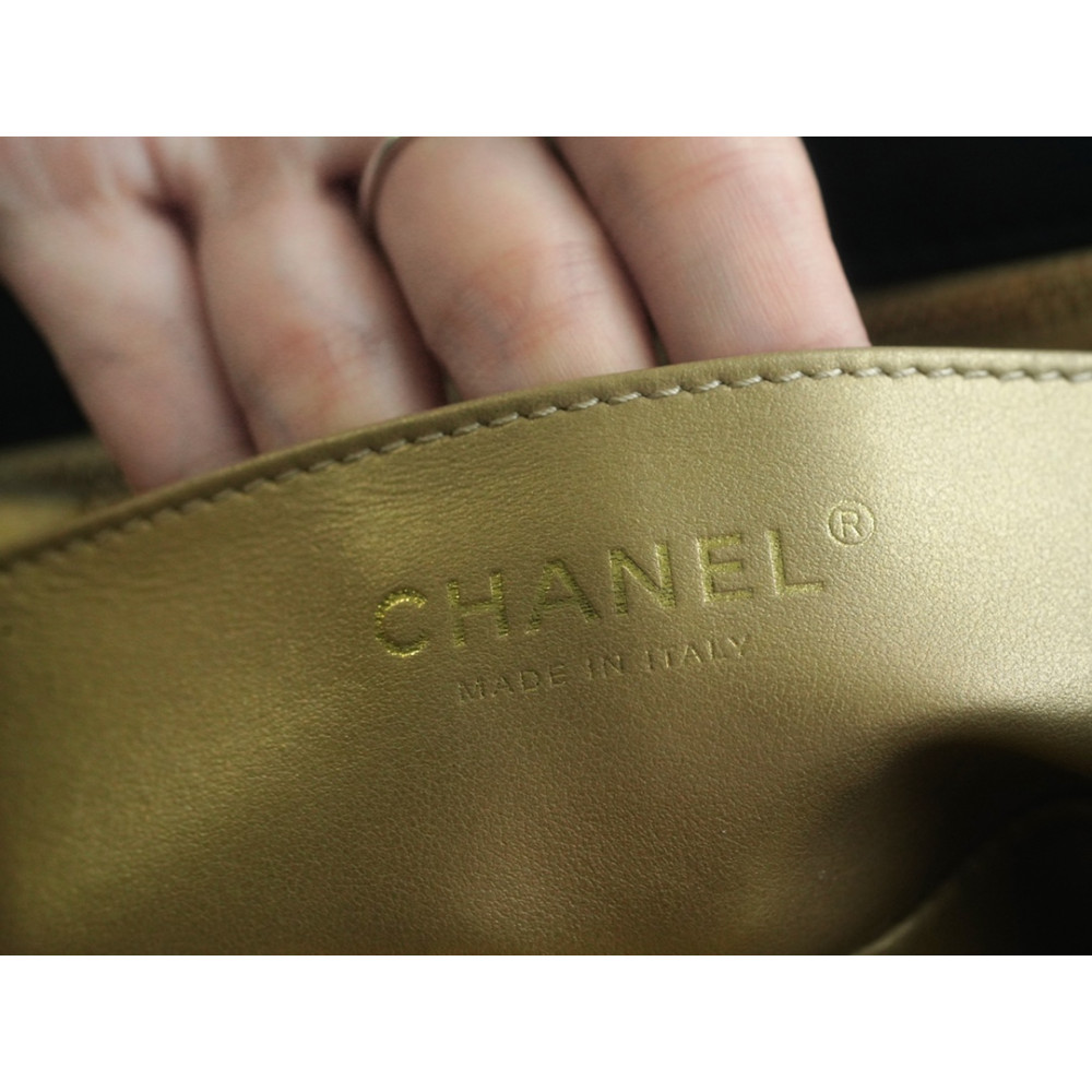 CHANEL PEARL CRUSH MINI FLAP BAG