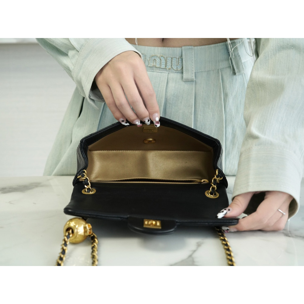 CHANEL PEARL CRUSH MINI FLAP BAG