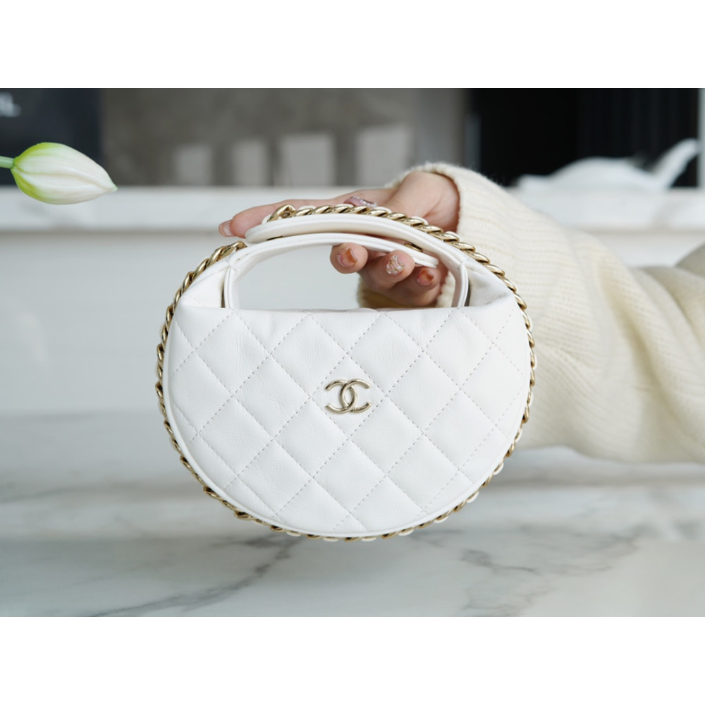 CHANEL AROUND POUCH HOBO BAG CHANEL AROUND POUCH HOBO BAG