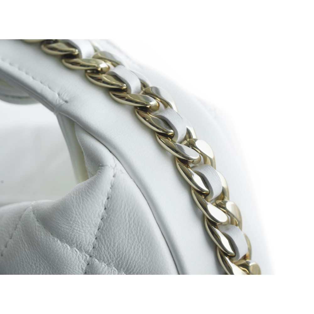 CHANEL AROUND POUCH HOBO BAG CHANEL AROUND POUCH HOBO BAG