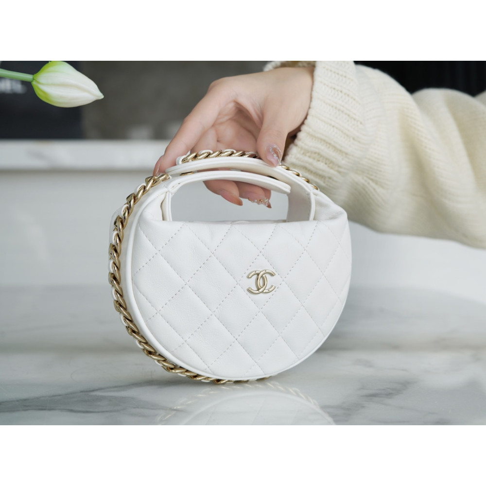 CHANEL AROUND POUCH HOBO BAG CHANEL AROUND POUCH HOBO BAG