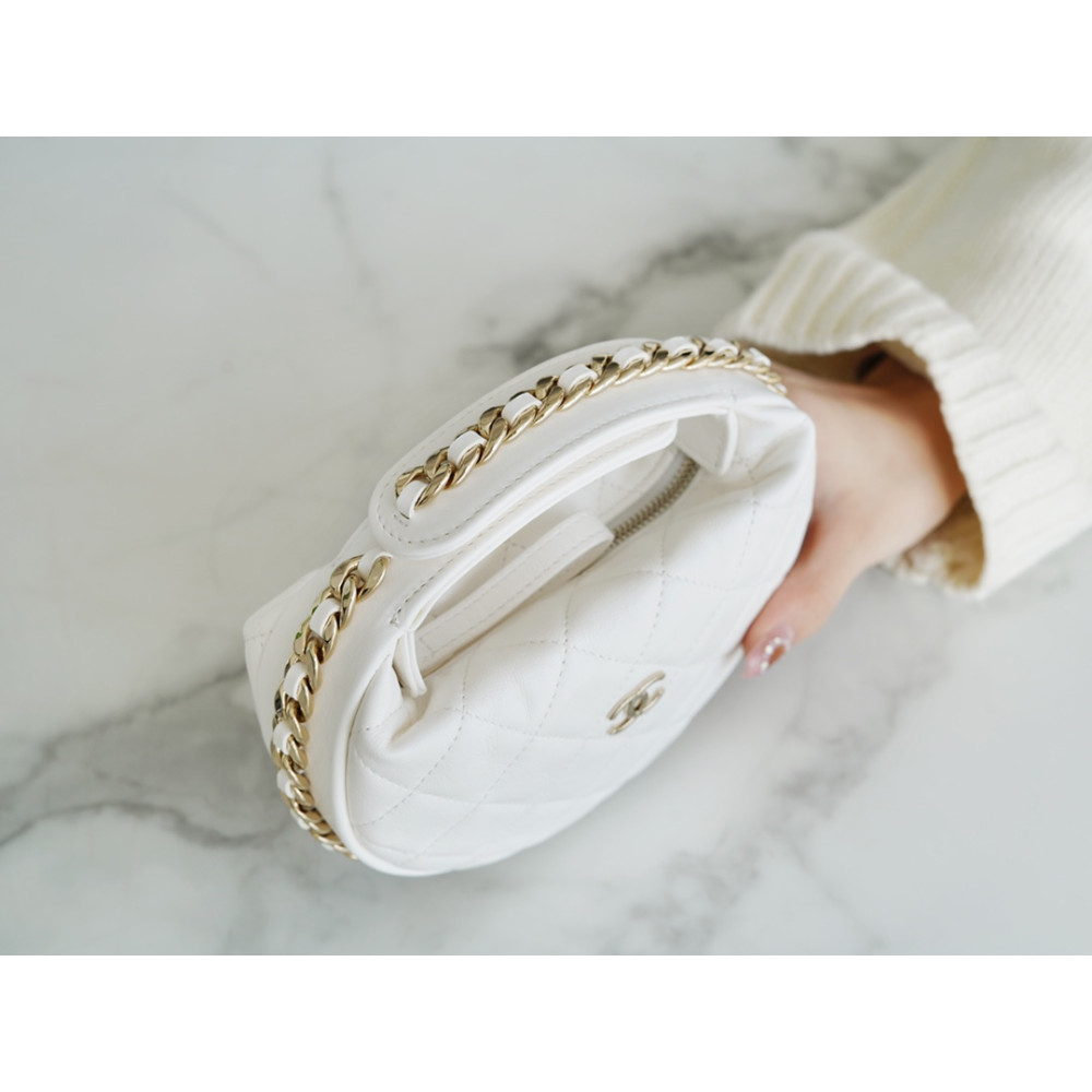 CHANEL AROUND POUCH HOBO BAG CHANEL AROUND POUCH HOBO BAG