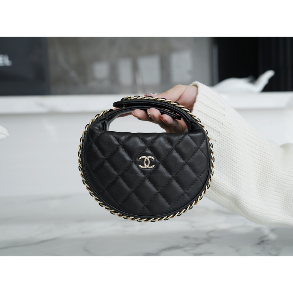 CHANEL AROUND POUCH HOBO BAG CHANEL AROUND POUCH HOBO BAG