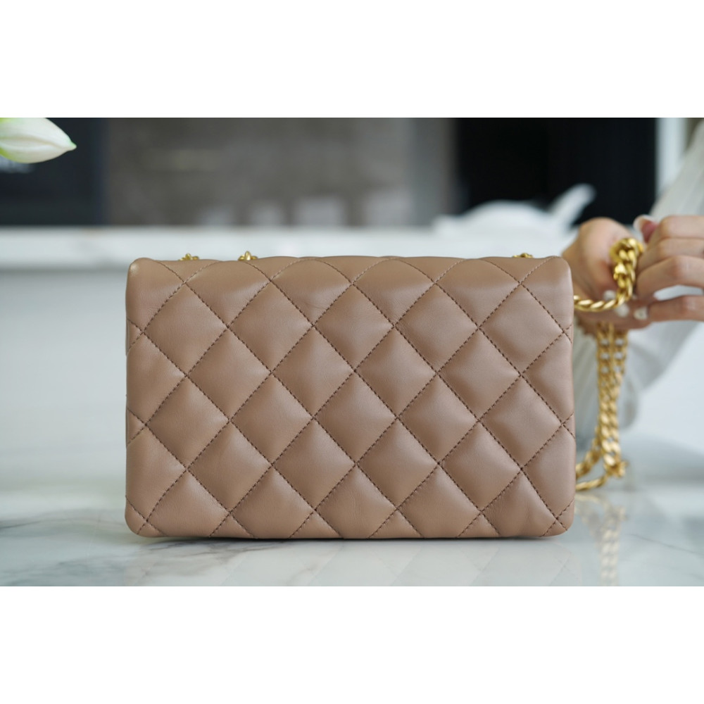 CHANEL MEDIUM PILLOW CRUSH FLAP BAG CHANEL MEDIUM PILLOW CRUSH FLAP BAG