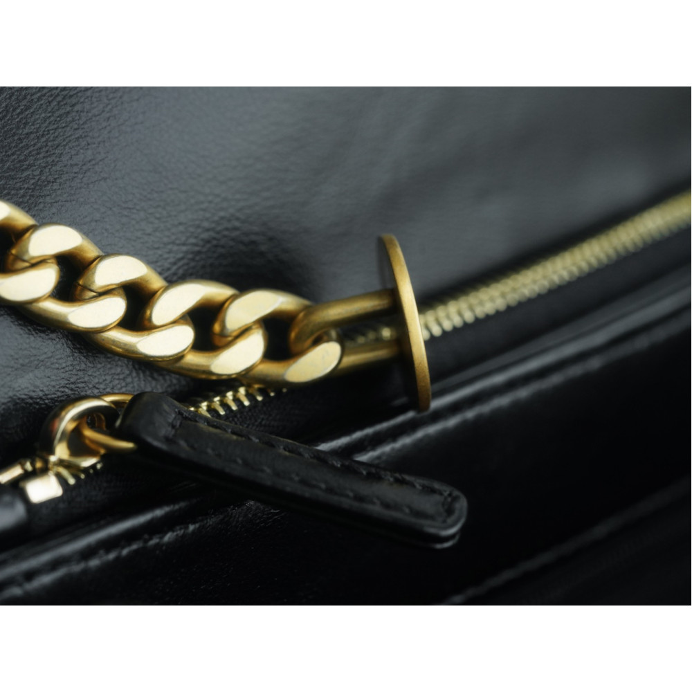 CHANEL  CRUSH SMALL FLAP BAG