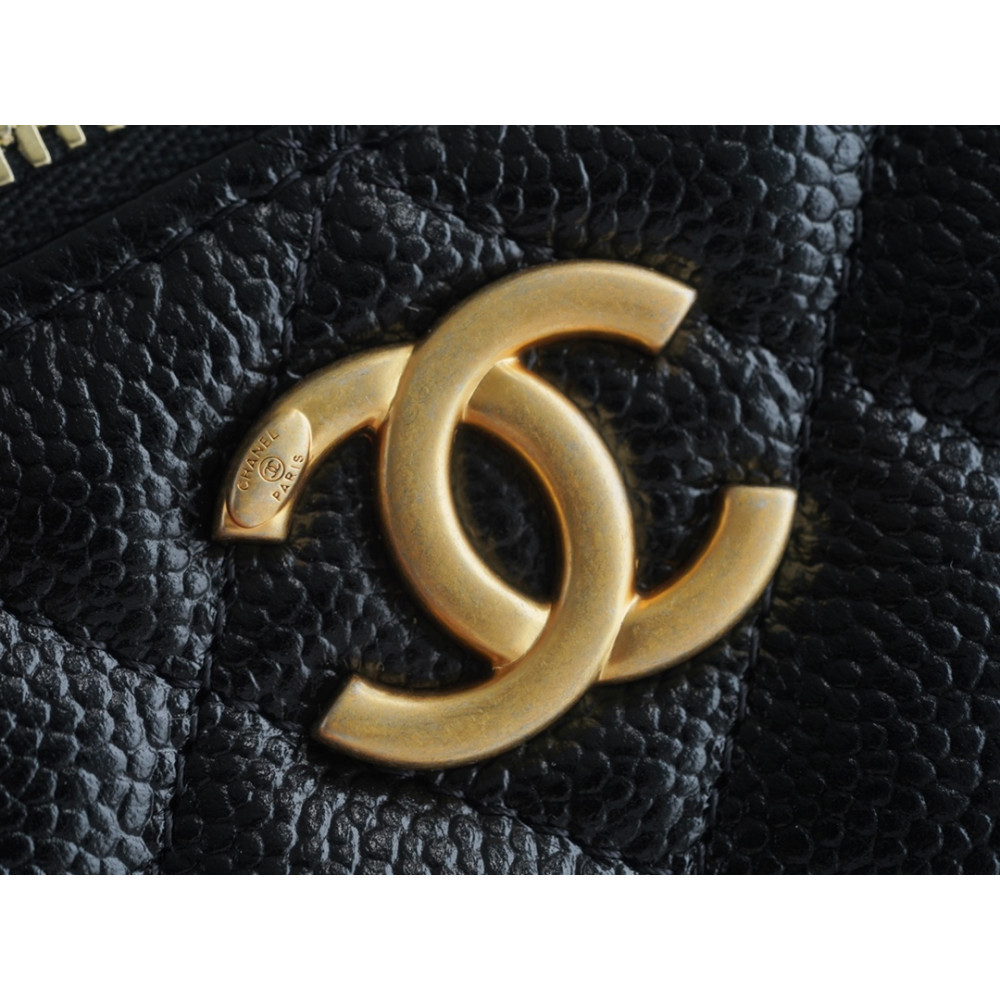 CHANEL PICK ME UP VANITY CACE CHANEL PICK ME UP VANITY CACE