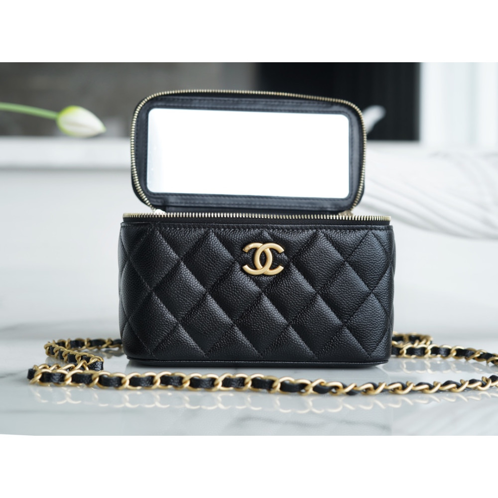CHANEL PICK ME UP VANITY CACE CHANEL PICK ME UP VANITY CACE