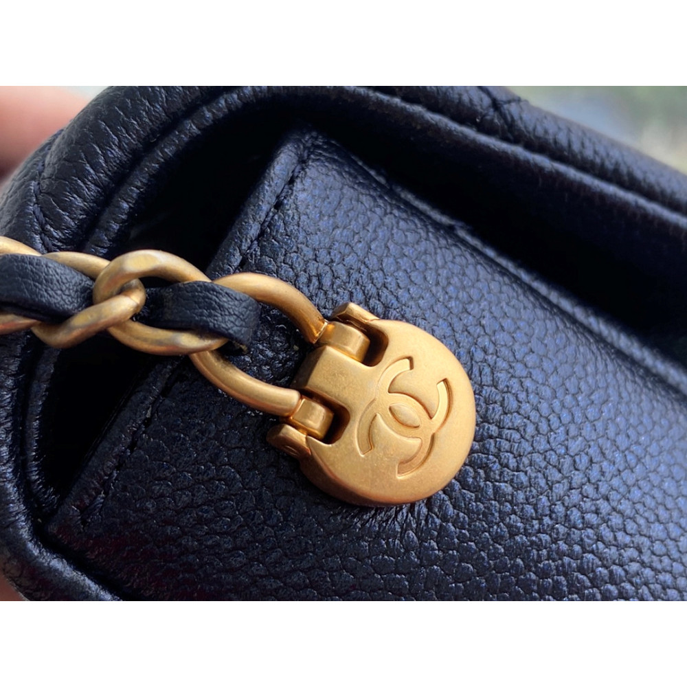 CHANEL MINI FLAP BAG