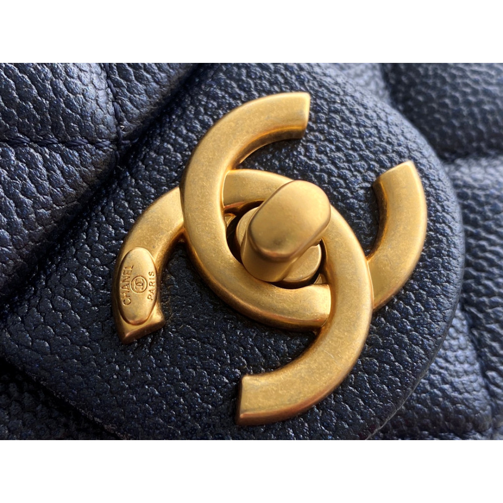 CHANEL MINI FLAP BAG