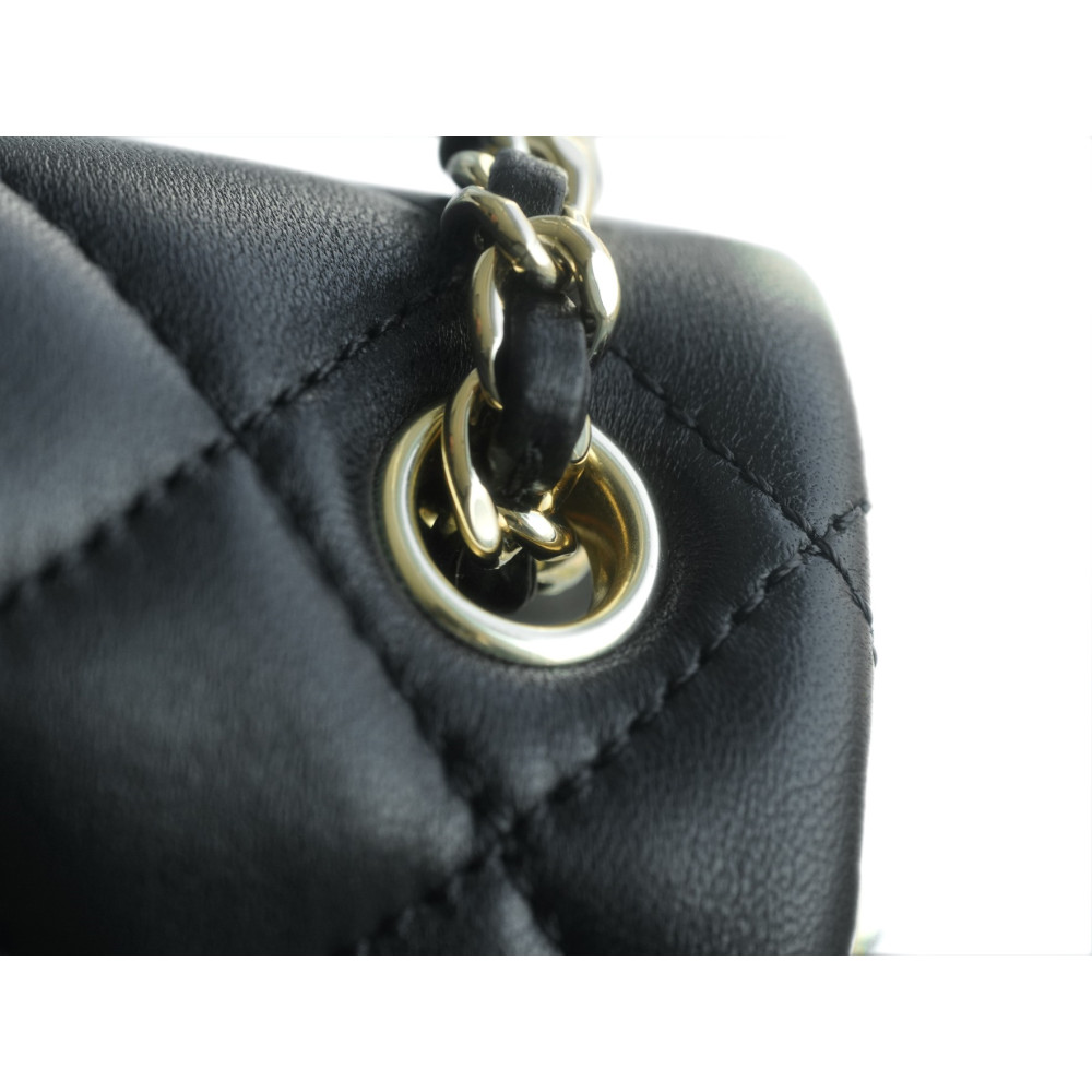 CHANEL PEARL CRUSH MINI FLAP BAG CHANEL PEARL CRUSH MINI FLAP BAG
