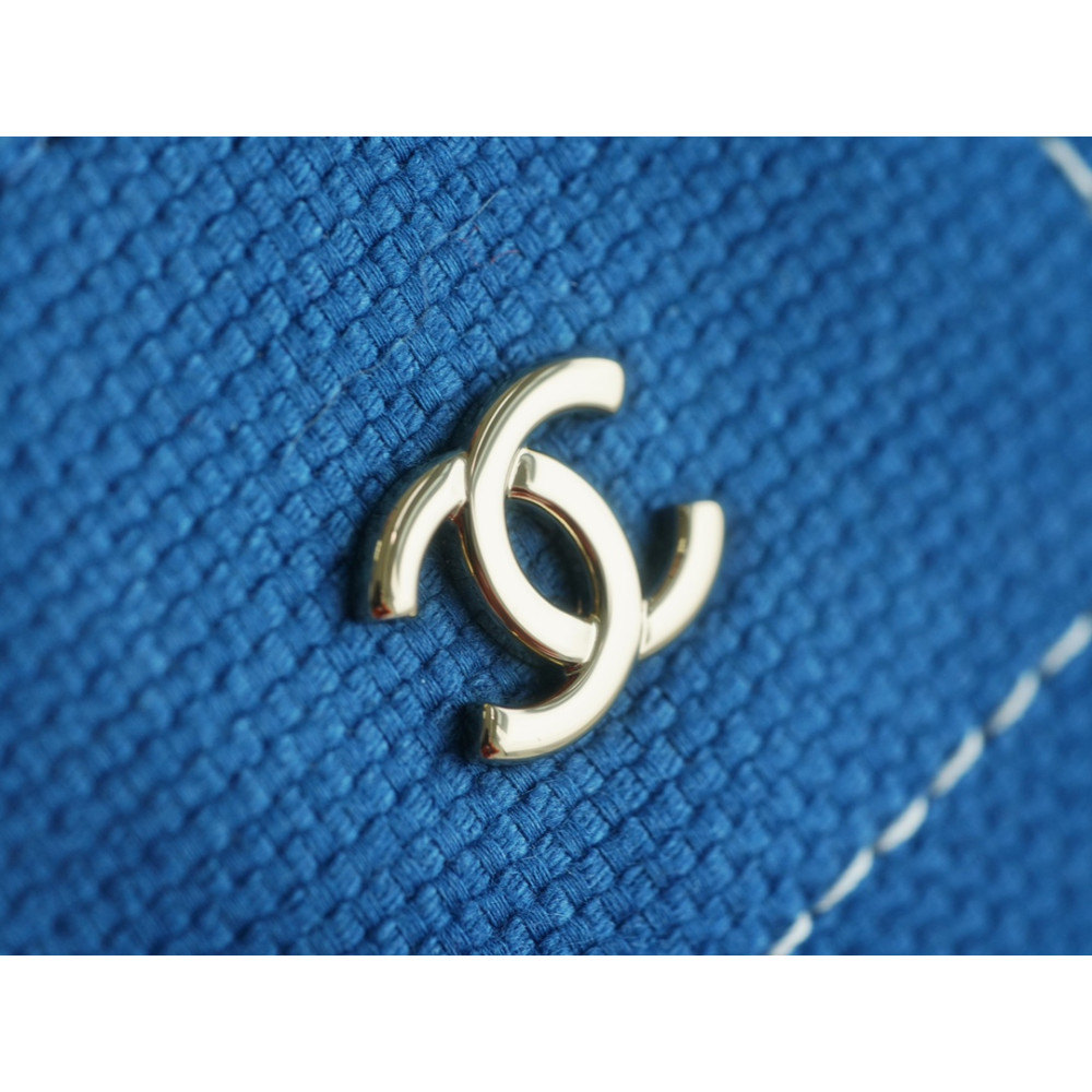 CHANEL MEDIUM DEAUVILLE TOTE BAG