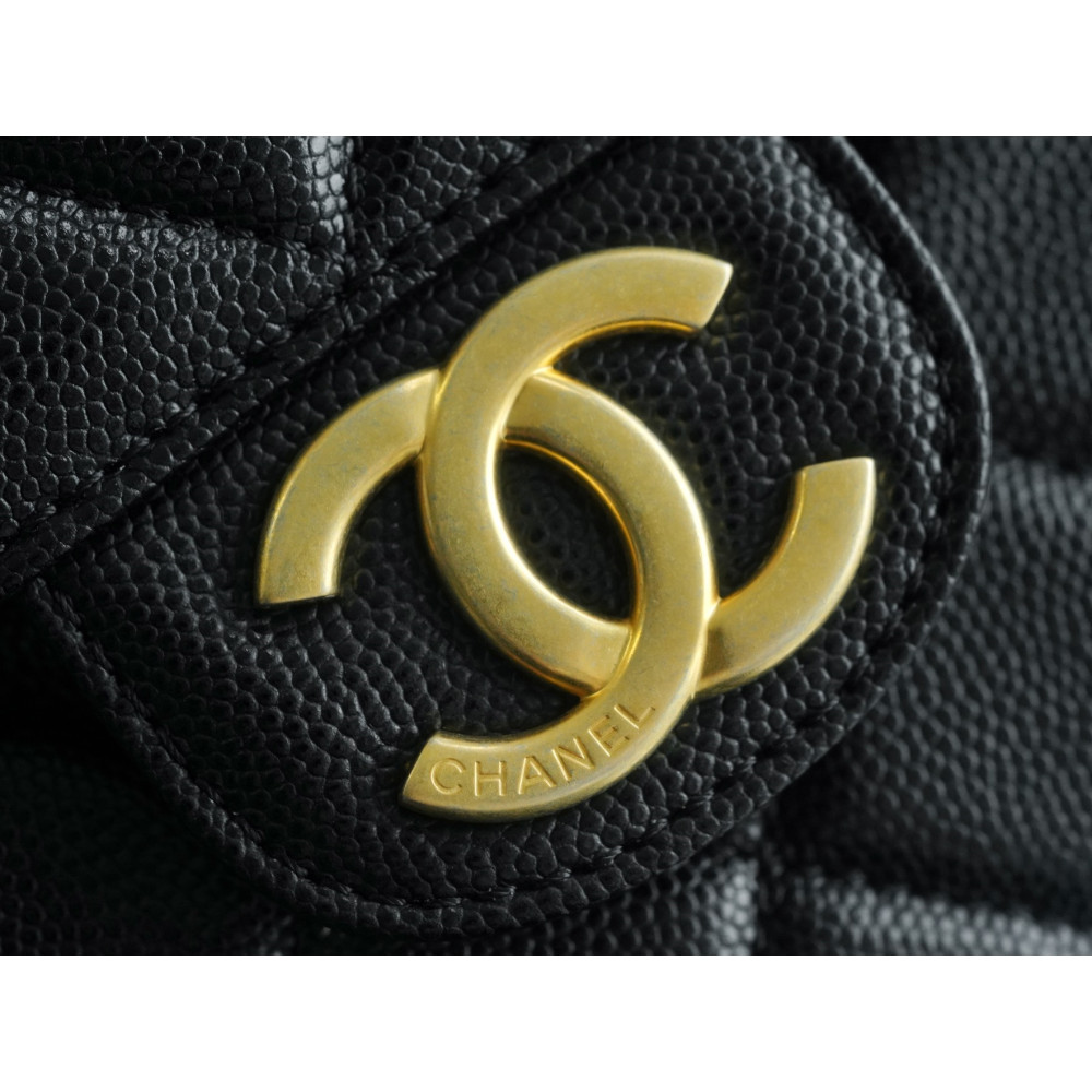 CHANEL WAVY HOBO BAG CHANEL WAVY HOBO BAG