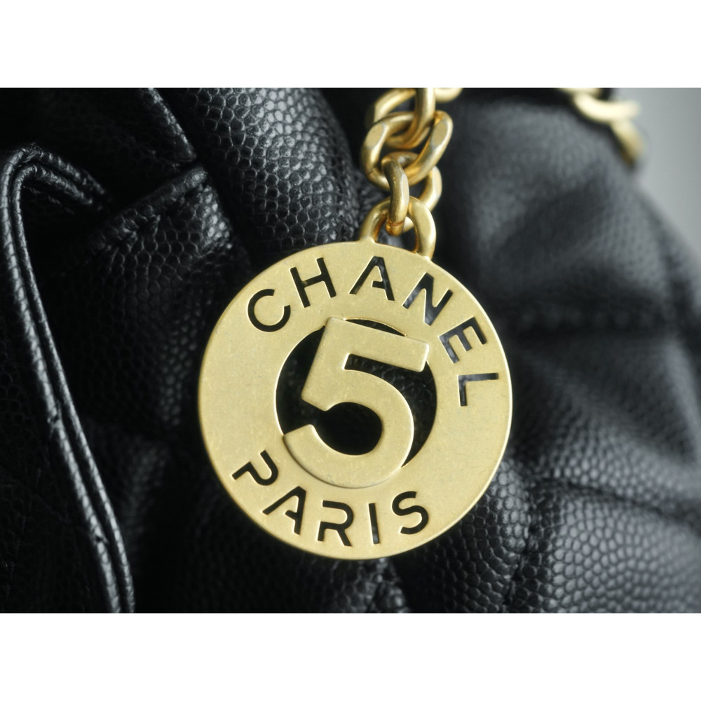 CHANEL WAVY HOBO BAG CHANEL WAVY HOBO BAG