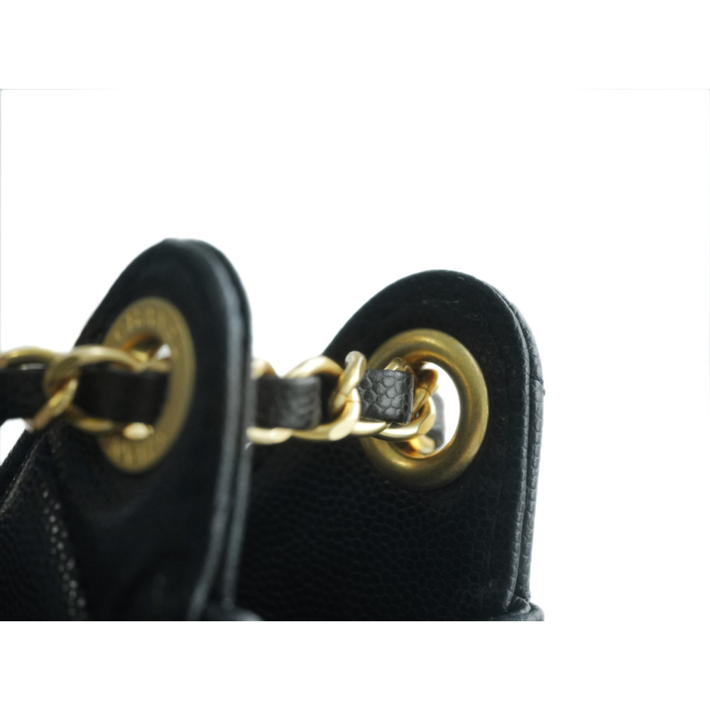CHANEL WAVY HOBO BAG CHANEL WAVY HOBO BAG