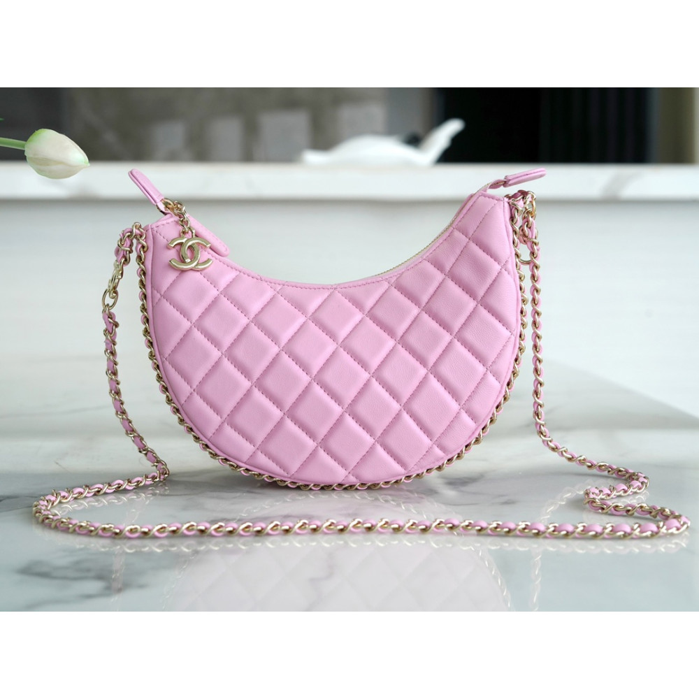 CHANEL SMALL HOBO BAG