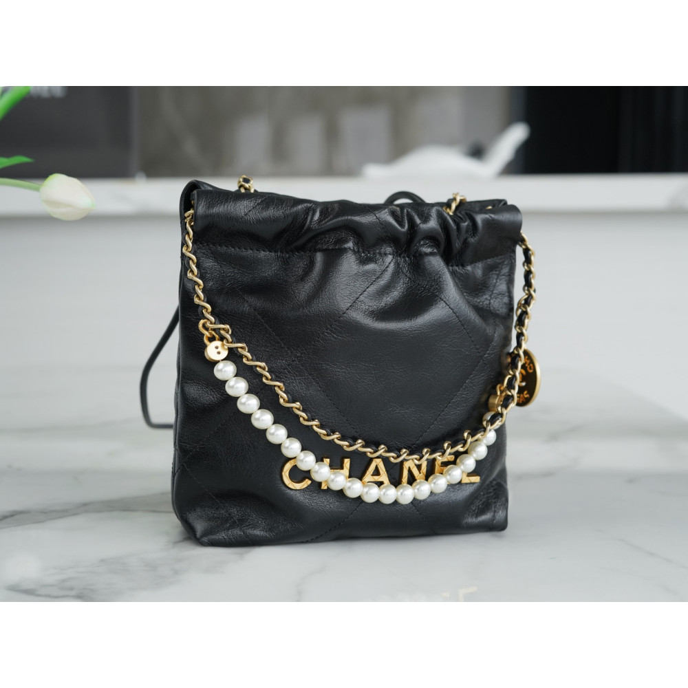 CHANEL PEARL MINI 22 BAG CHANEL PEARL MINI 22 BAG