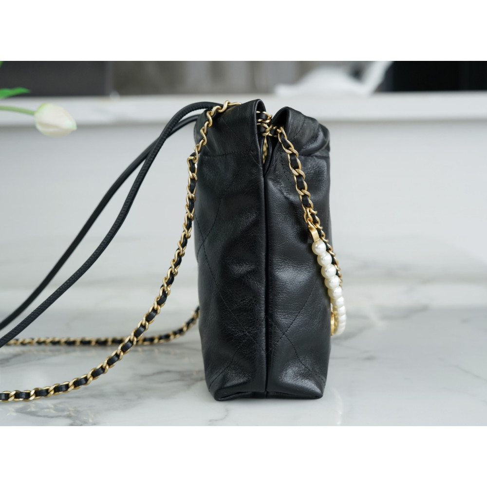 CHANEL PEARL MINI 22 BAG CHANEL PEARL MINI 22 BAG