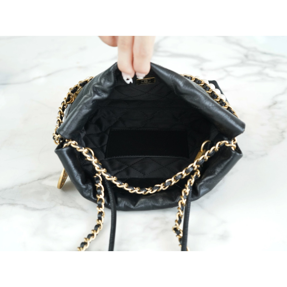 CHANEL PEARL MINI 22 BAG CHANEL PEARL MINI 22 BAG