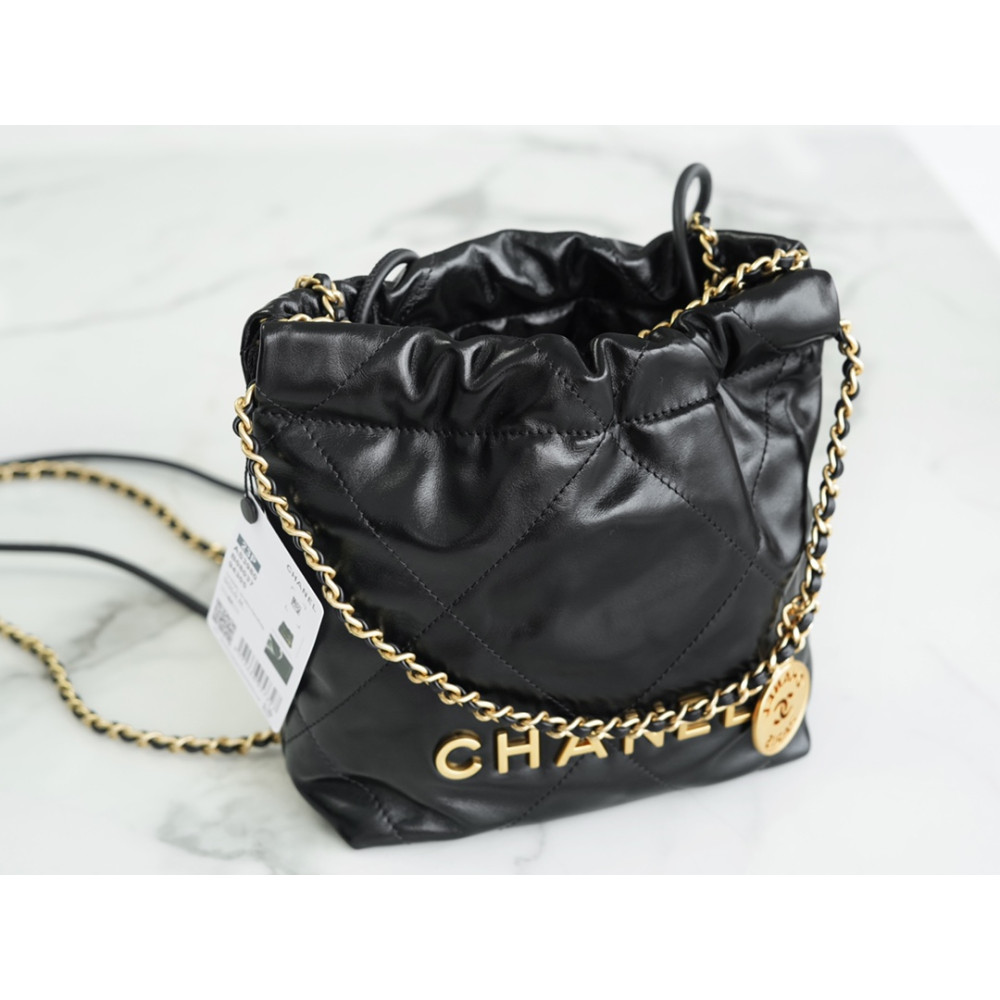 CHANEL 22 MINI BAG