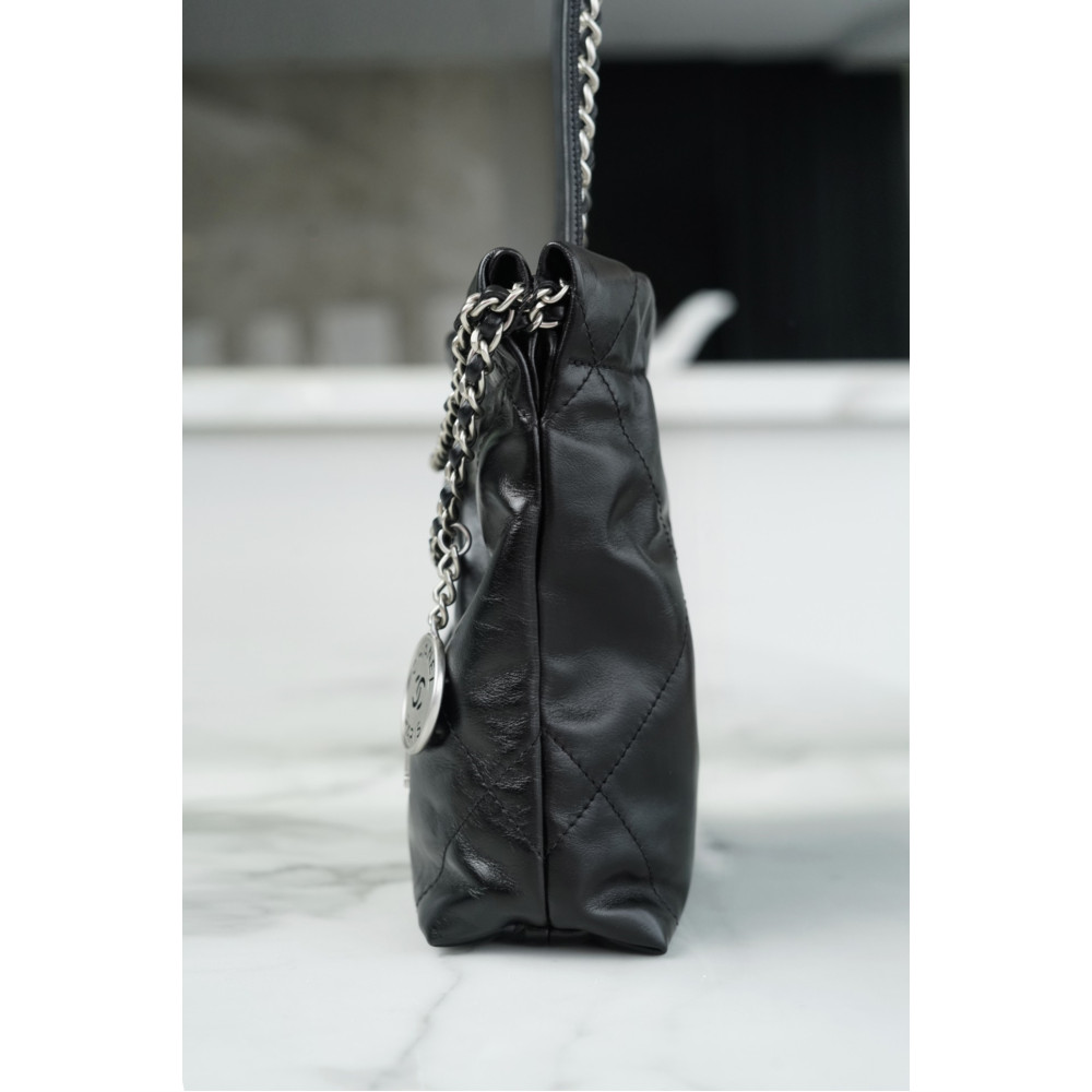 CHANEL 22 MINI BAG CHANEL 22 MINI BAG