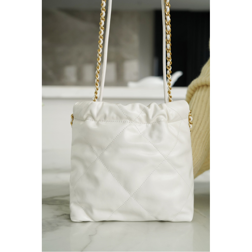 CHANEL 22 MINI BAG