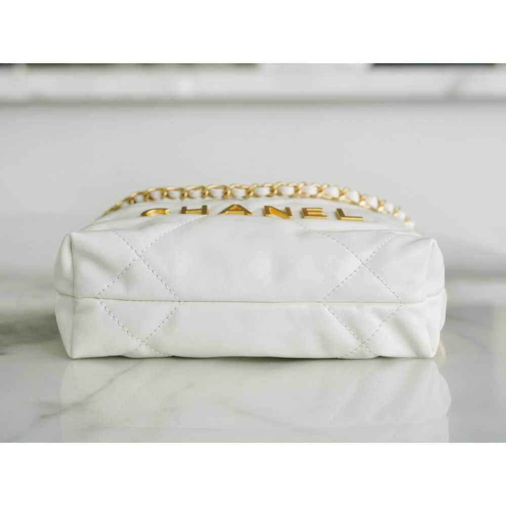 CHANEL 22 MINI BAG