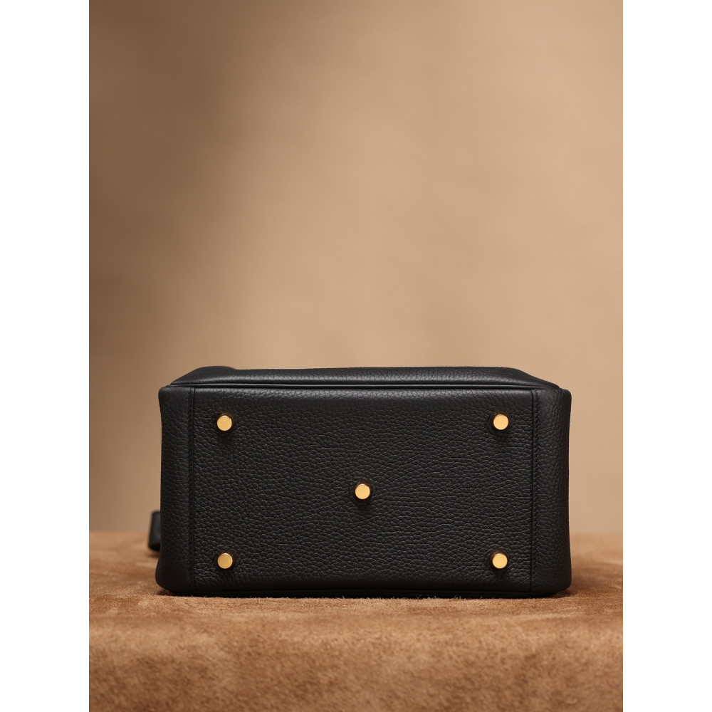 LINDY 26 BLACK TC LINDY 26 BLACK TC