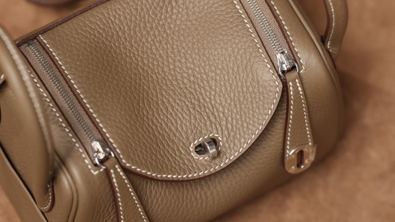 LINDY 19 ETOUPE TC H079086CK18 Details 1