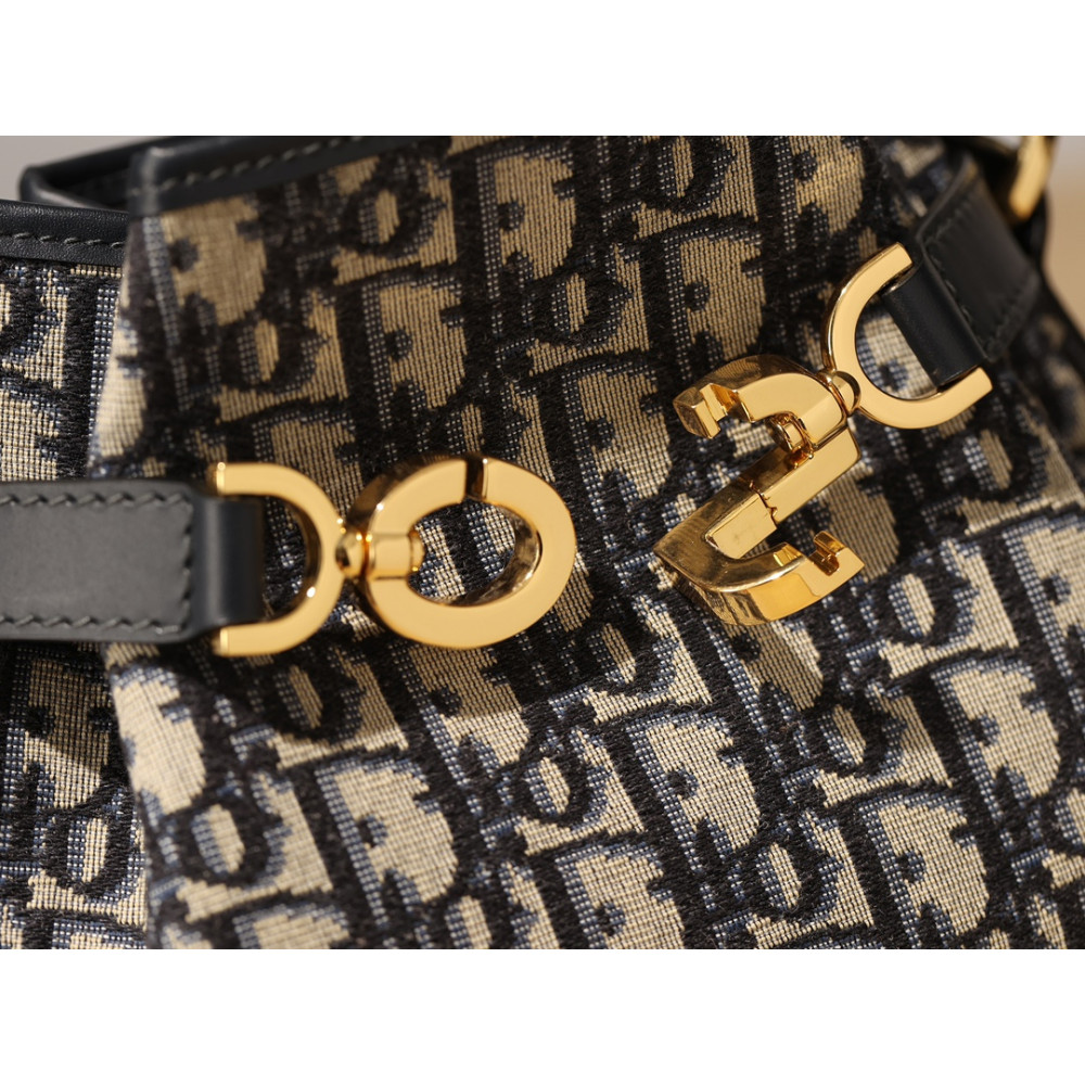 MEDIUM C'EST DIOR BAG