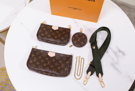 Multi Pochette Accessoires M44813 Details