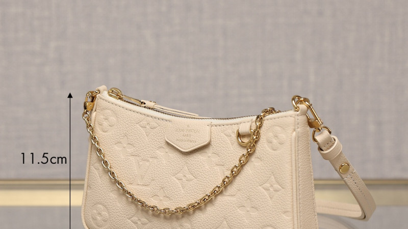 Easy Pouch On Strap M81066